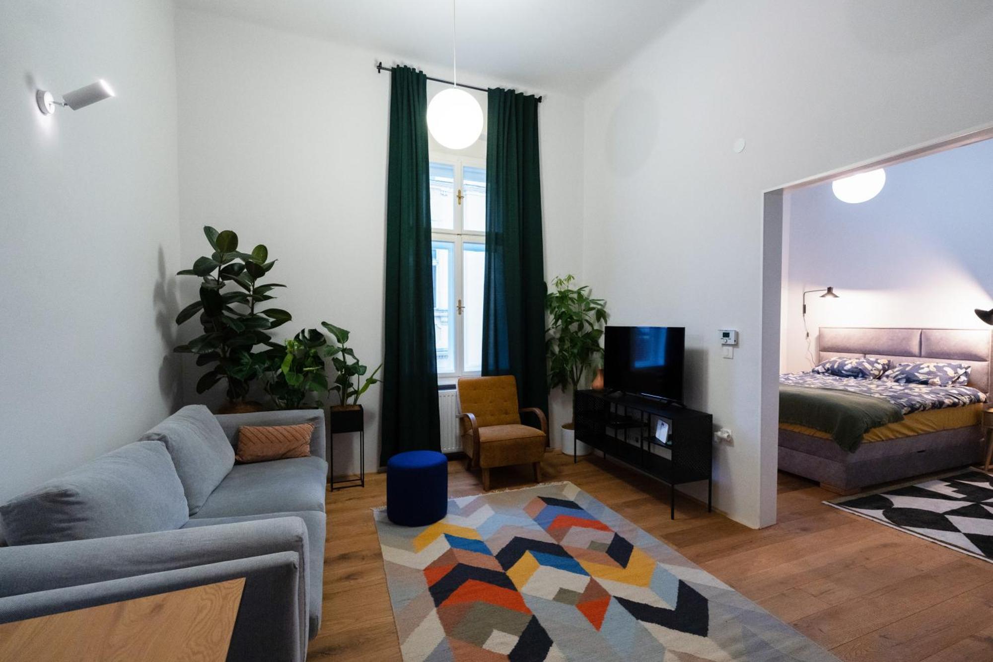 Apartment Ludwig - Films & Movies Collection Загреб Экстерьер фото